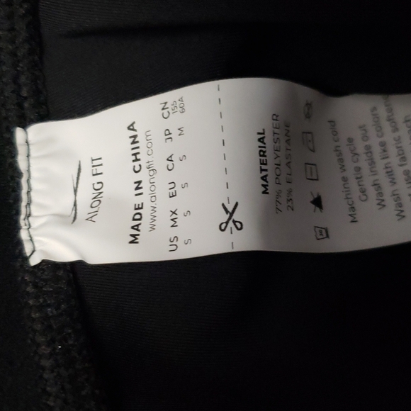 Along Fit leggings  Small NWOT - Picture 4 of 4